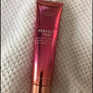 Victoria Secret self tanner brand new